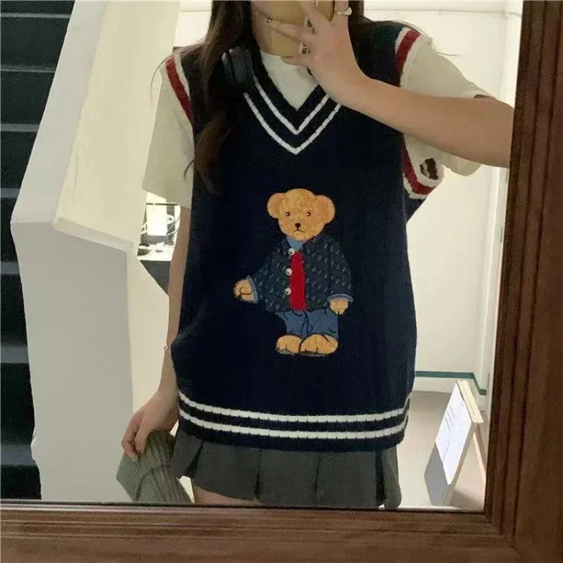 Женский вязаный пуловер с длинным рукавом и принтом медведя