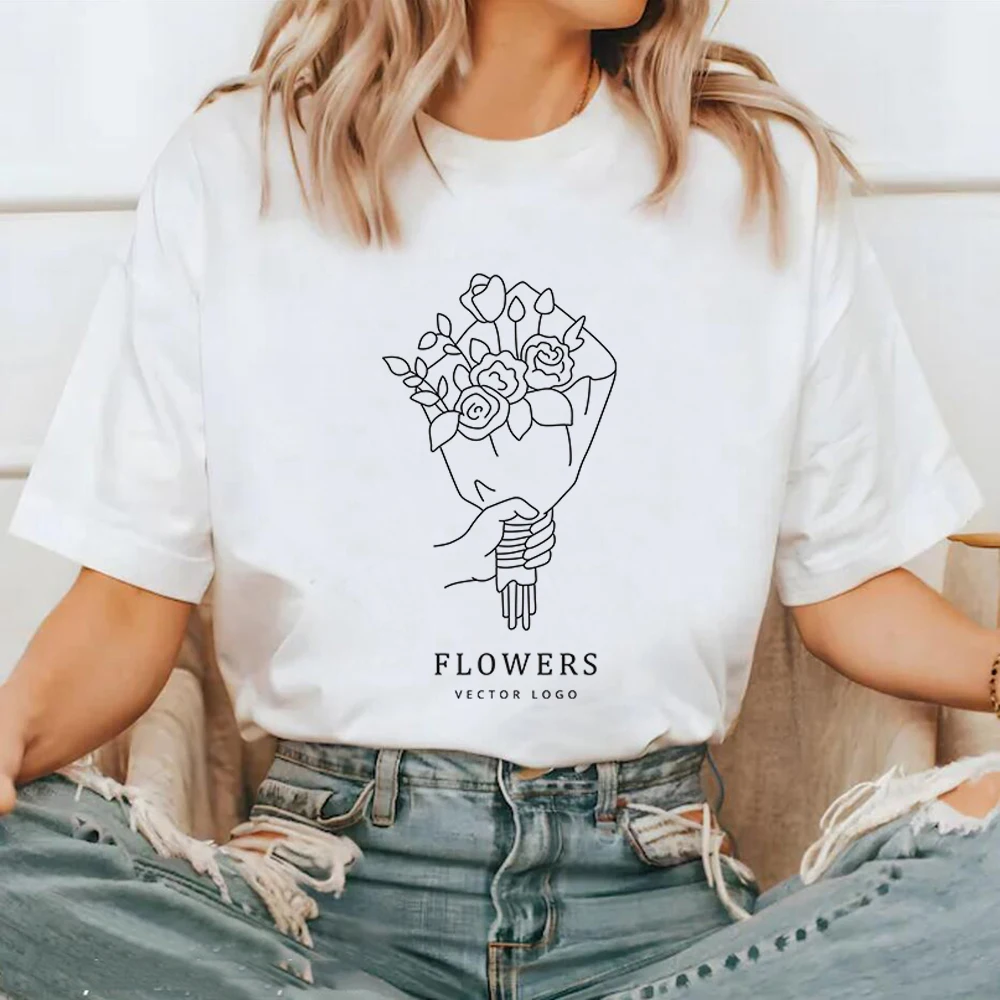 Женская одежда с принтом цветов и векторным логотипом летняя модная футболка