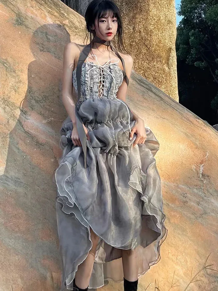 

Women 2022 design sense high-end niche French retro gentle Hepburn wrap chest cool high-end tube top dress vestidos female D0833