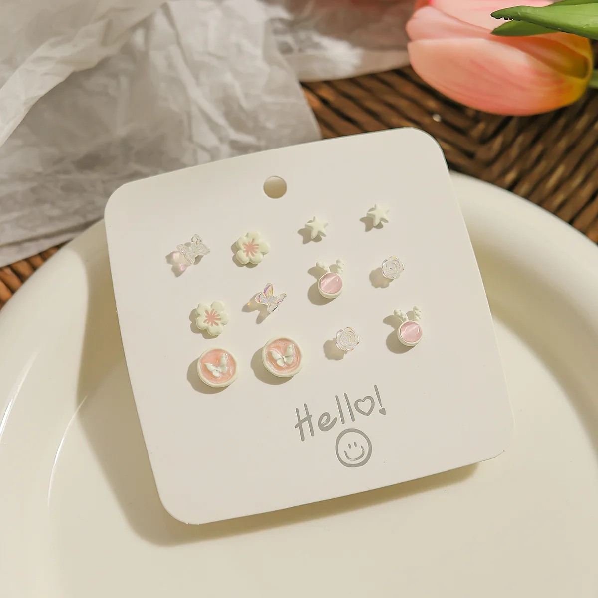 Новые модные яркие блестящие серьги-гвоздики KADRUFI в виде цветов бабочек милые