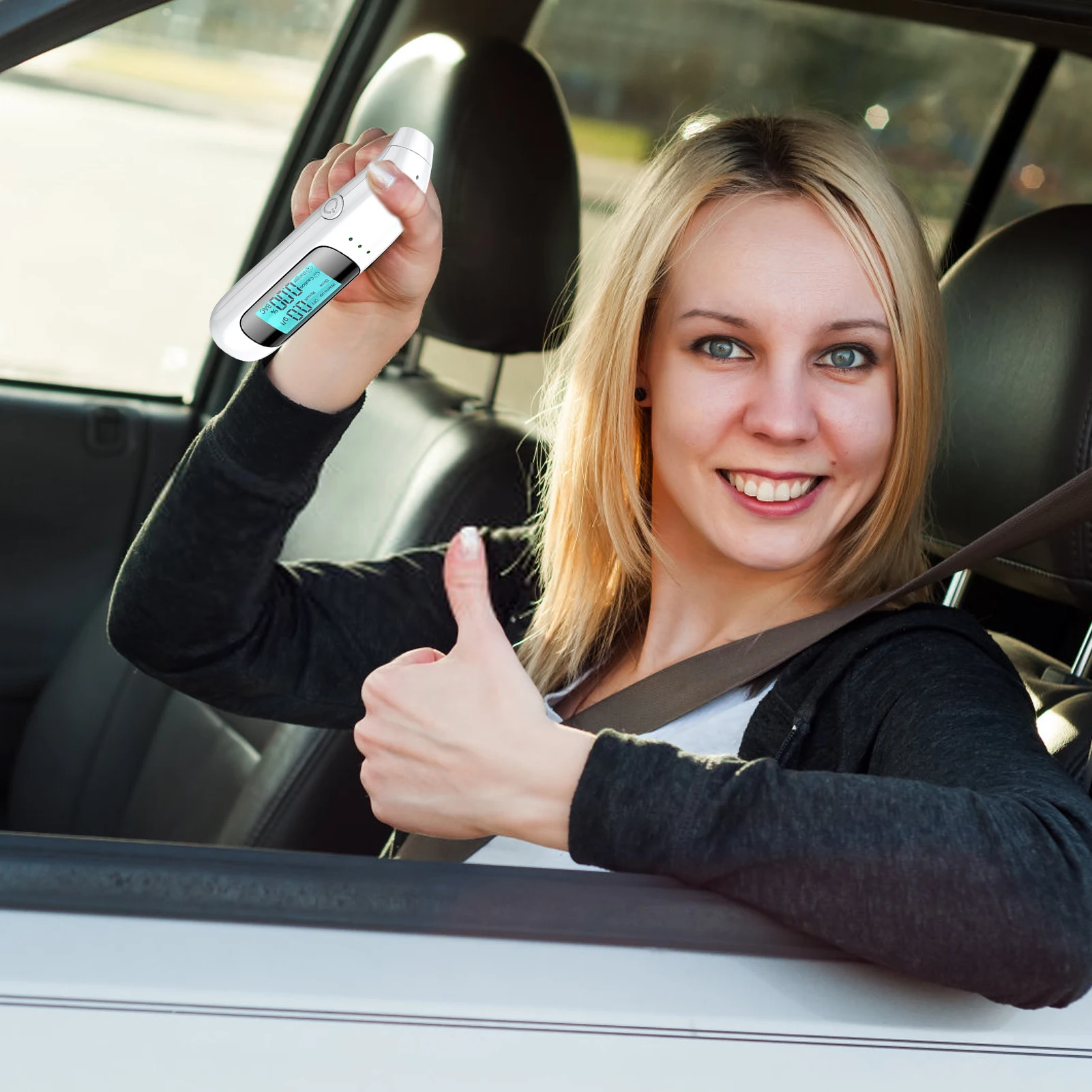 

Portable Breathalyzer With LED Digital Display Non-Contact Breathalyzer With LED Digital Display High-Precision USB Rechargeable