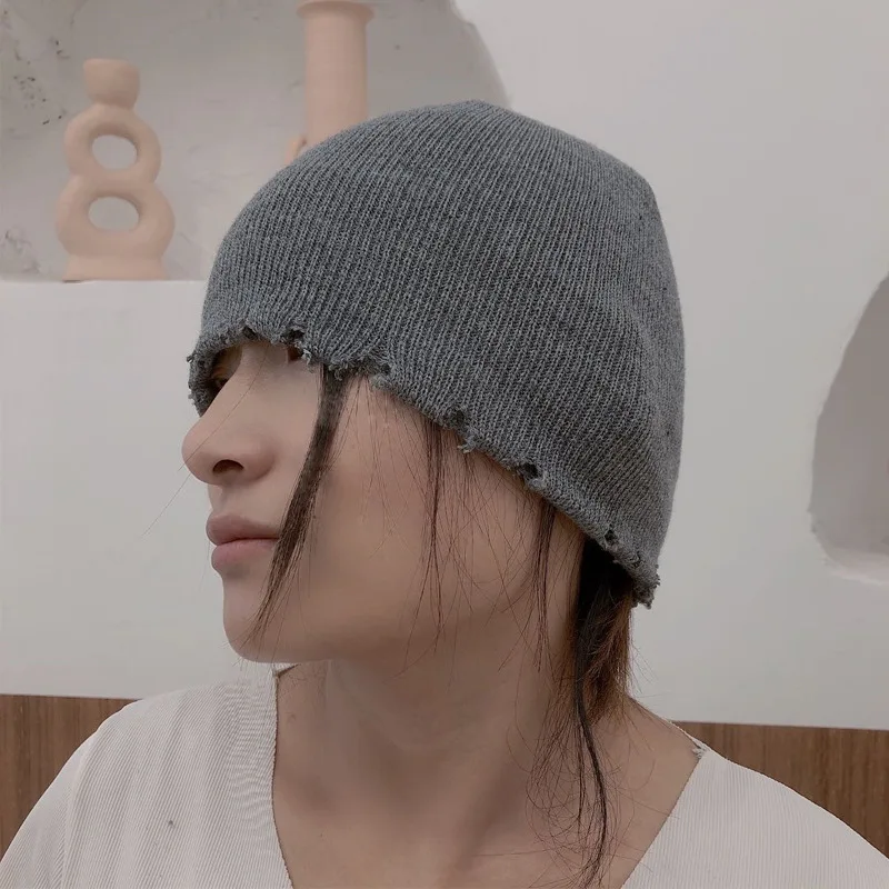 

Осенняя модная Шапка-бини в стиле Харадзюку, женская модная теплая шапка, мужские шапочки с дырками в стиле хип-хоп, короткая шапка, базовые шапки унисекс