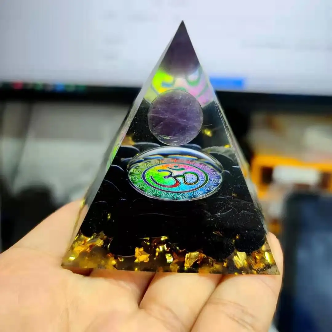 Healing Reiki Natural Crushed Stone Crystal Pyramid Ornaments Crystal Ball Oganite Pyramid Craft Meditation Tools Car Decor