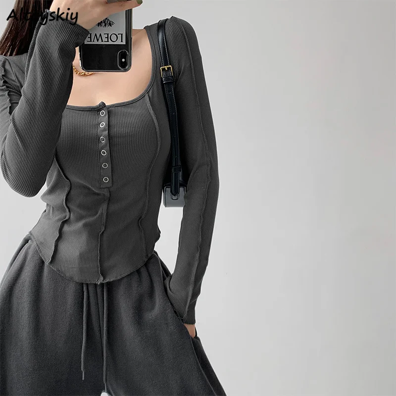 

Cropped Long Sleeve T-shirts Low Collar Button Design Slim Bodybuilding Female Skinny Sexy Ladies High Street Korean Fashion Ins