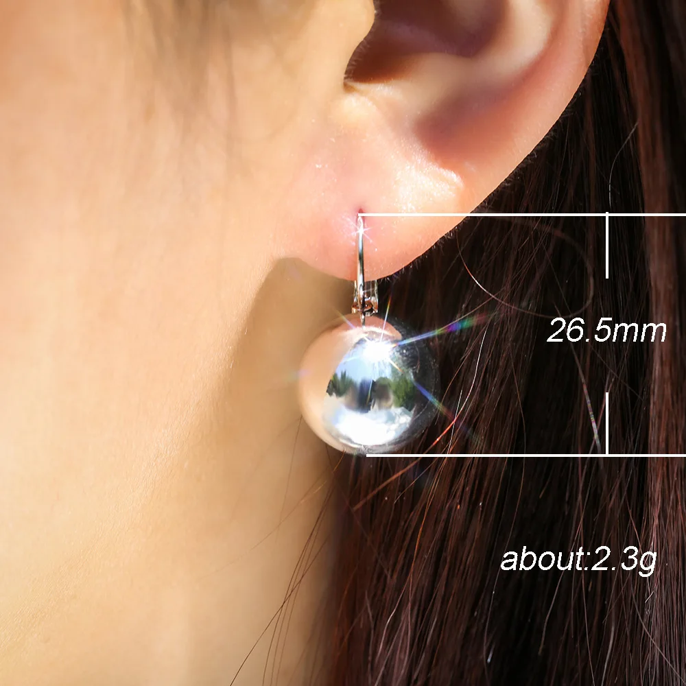 

European and American Fashion Fashion Pearl Earrings 2022 New Style Temperament Light Luxury Ear Button Design Earwear