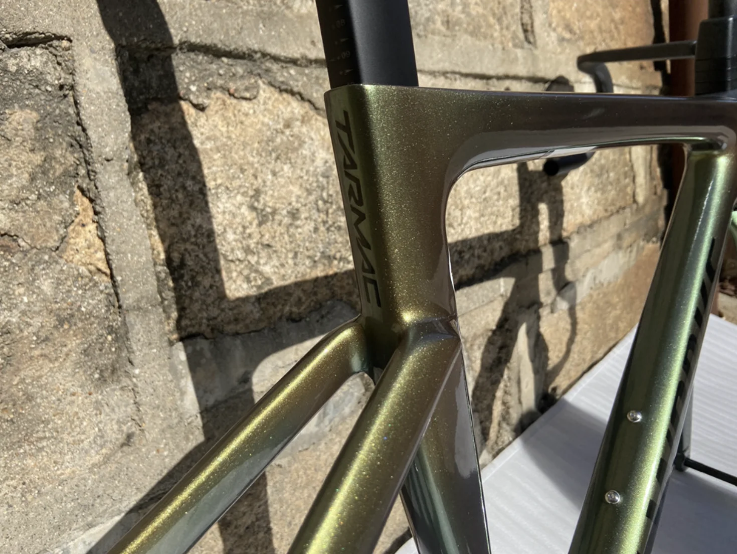 

Super lightweight SL7 Sagan collection carbon road bike frame clean routing threaded BB 700C road bicycle carbon frameset