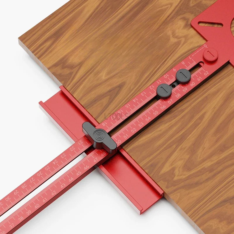 Фрезерный станок для деревообработки