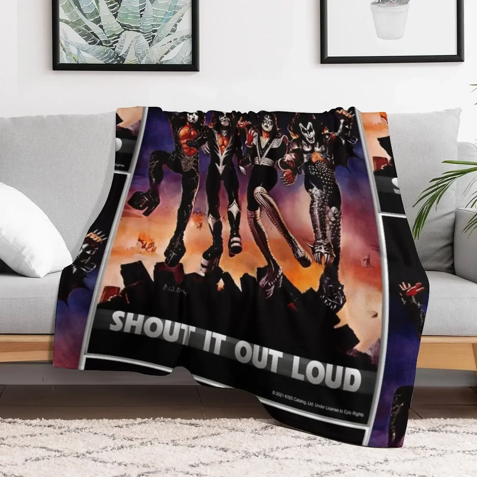 КСС? группа - Разрушитель Черто это громкий. Одеяло. Спальный мешок. Постельное