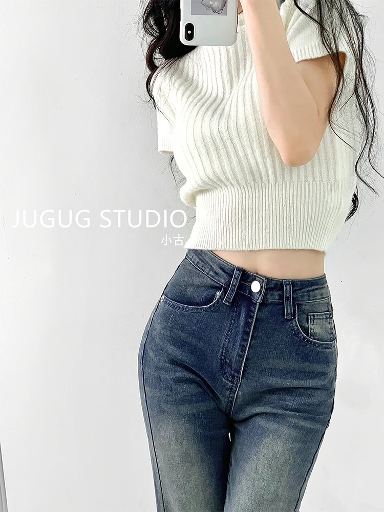 

Пуловер женский однотонный с коротким рукавом и высоким воротником