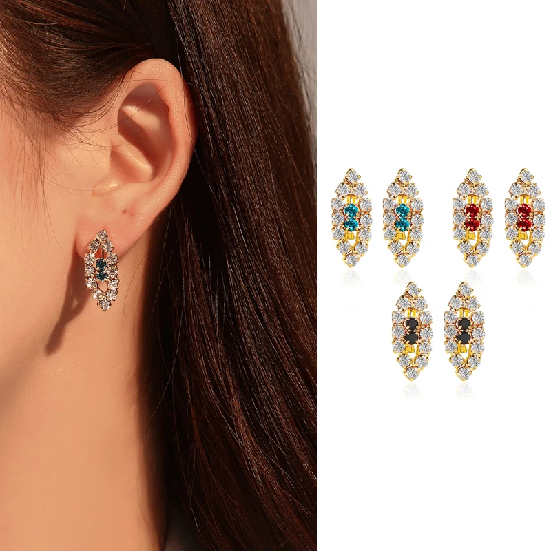 

Light Luxury Diamond Stud Earrings For Women Bohemia Statement Crystal Lip Earring Ladies Trendy Design Ear Stud Aretes De Mujer