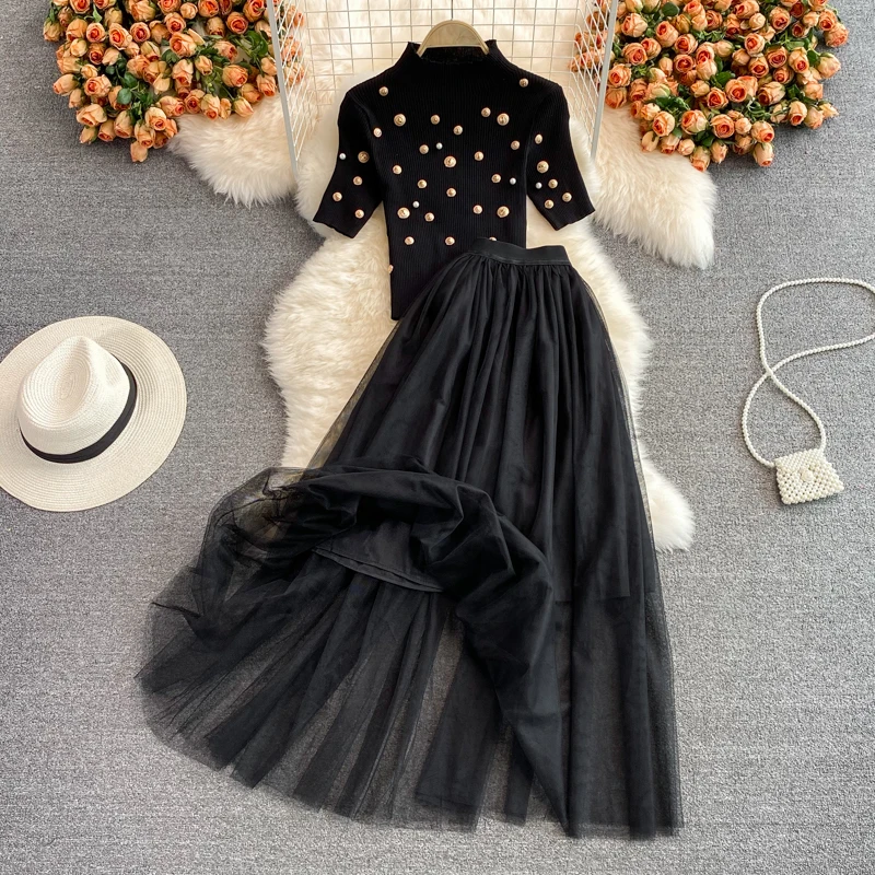 

Merchall 2022 New Runway 2 Piece Set for Women Black Beading Short Sleeve Knit Tops and High Waist Mesh Tulle Skirt Suit M9509