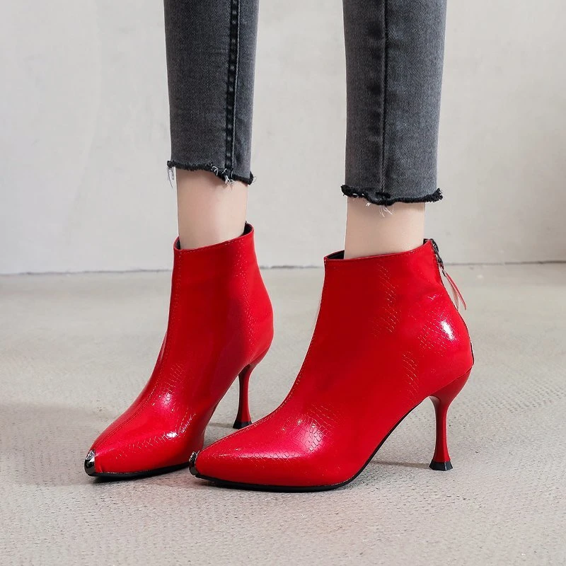 

Ladies Stiletto Ankle Boots Women's Shoes 2022 New Fashion Ankle Boots Metal Fashion Pointed High Heels Sexy Women's Boots