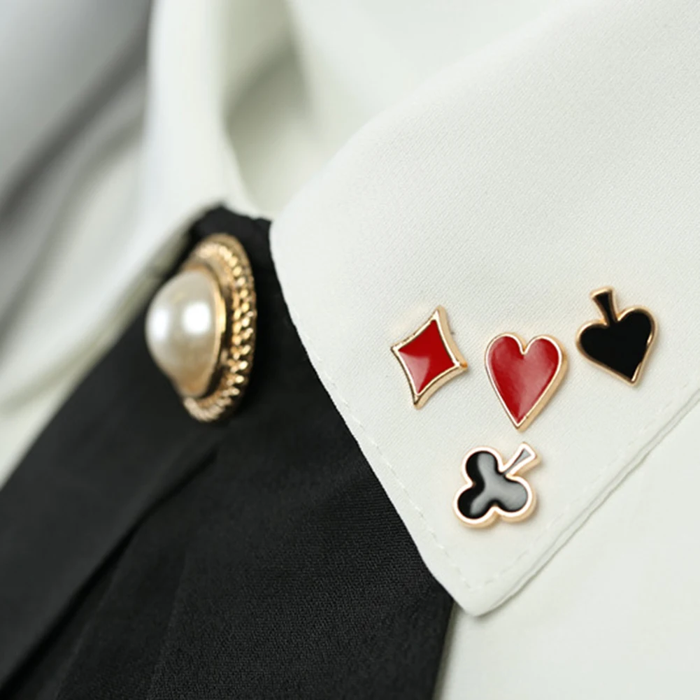

2023 Cute Poker Brooch Pins For Men Women Bags Hat Badges Heart Brooch Needle Collar Pin Jewelry Accessories High Quality 4Pcs