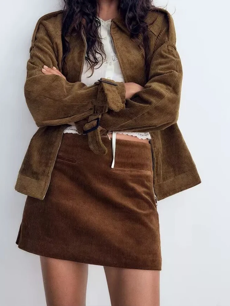 Коричневая вельветовая юбка для женщин осенний новый стиль утягивающая