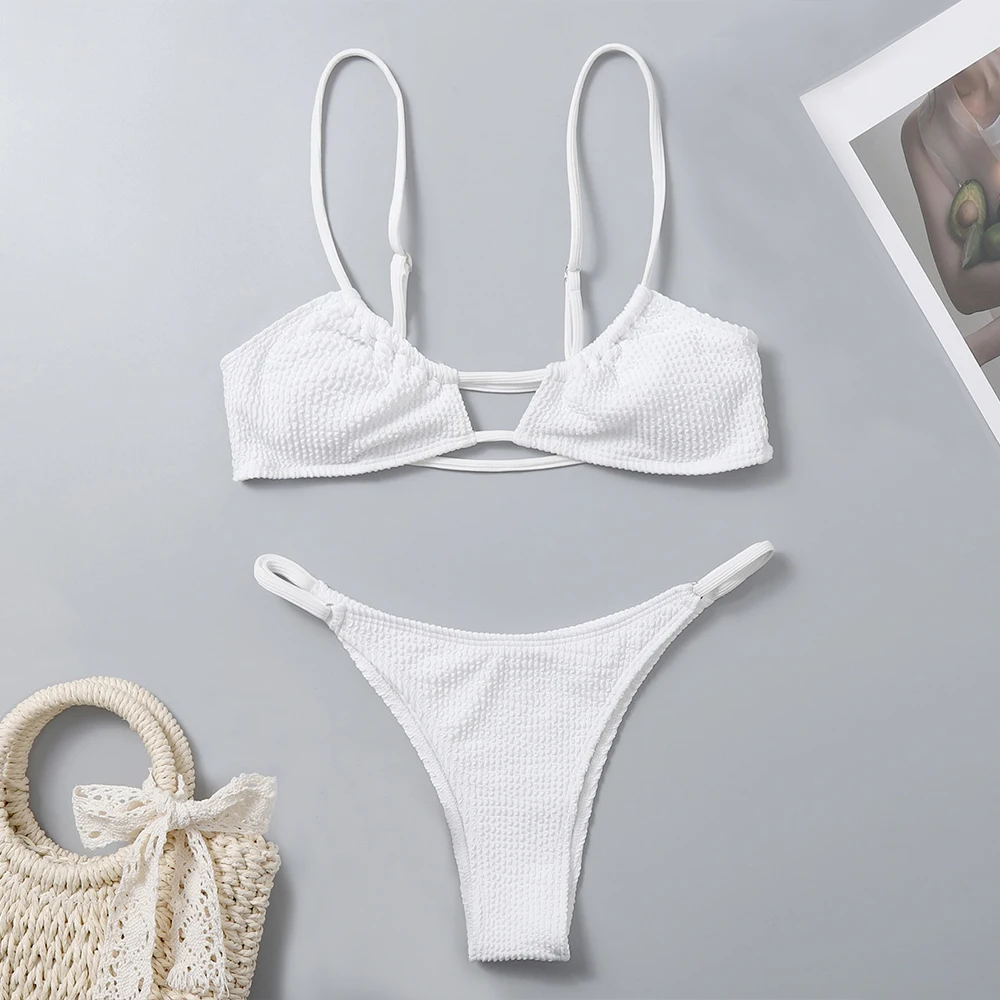 Женский купальник-бикини с открытой спиной