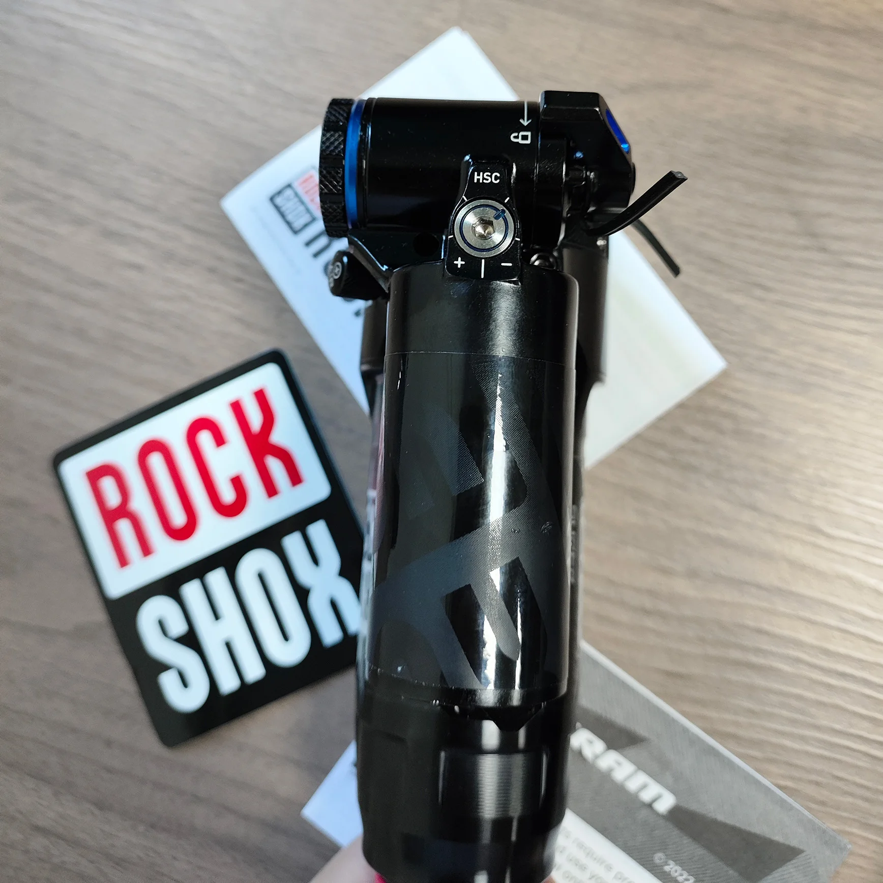 Задний амортизатор ROCKSHOX для горного велосипеда