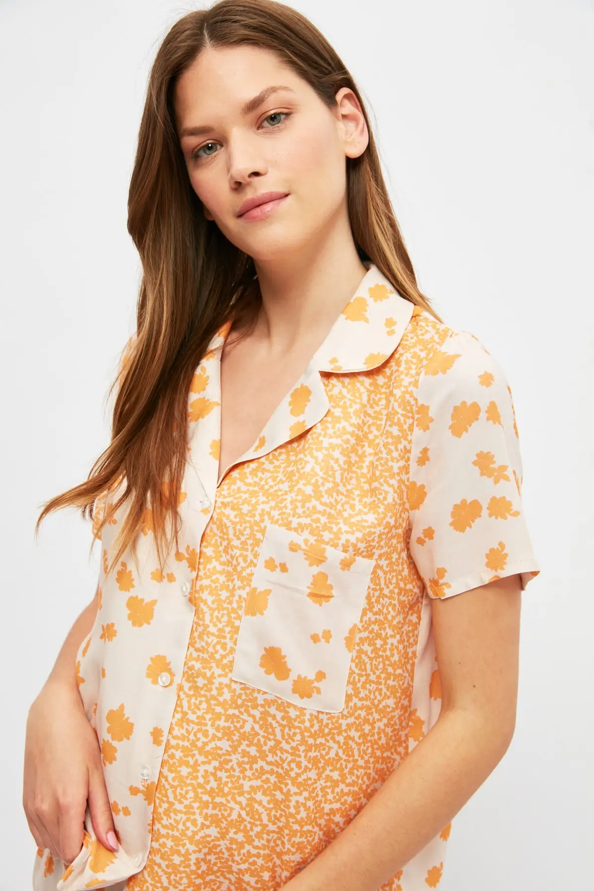

Trendyol Flower Pattern Woven Pajamas set THMSS21PT1388