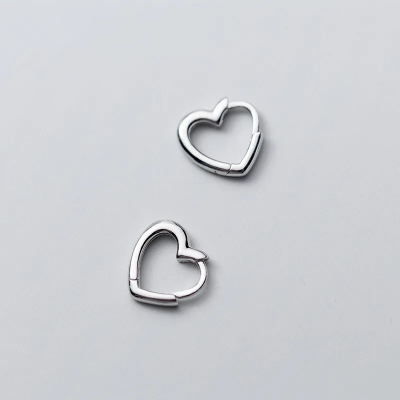 

Real 925 Sterling Silver Sweet Love Heart Piercing Stud Earrings for Women Girls Wedding Party Prevent Allergy Jewelry b212