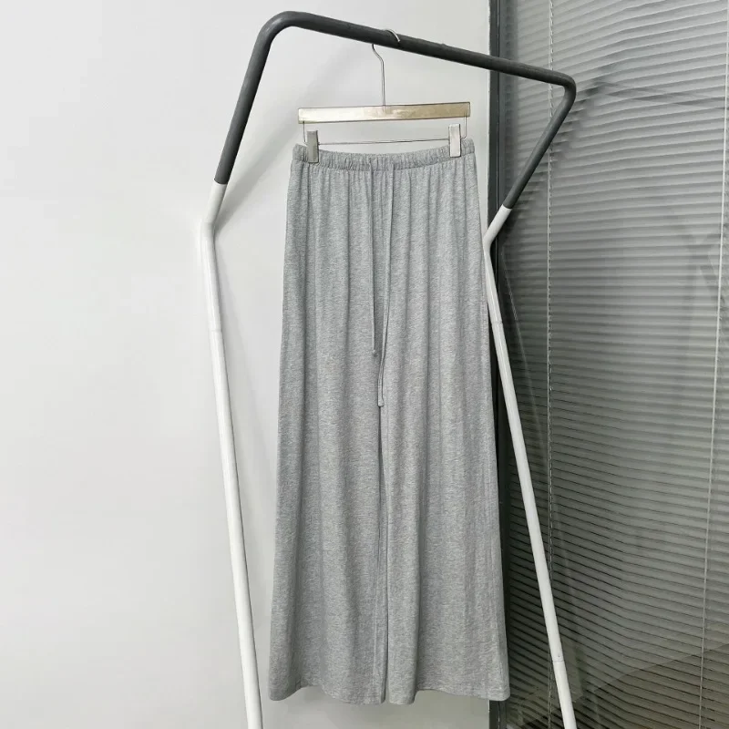 Женское трикотажное платье-футболка с поясом на резинке