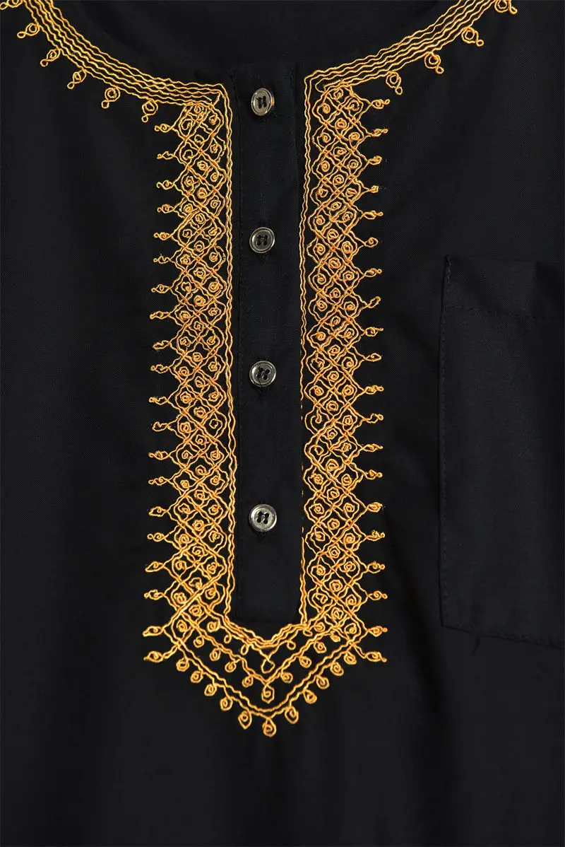 Свободное мужское платье с V-образным вырезом