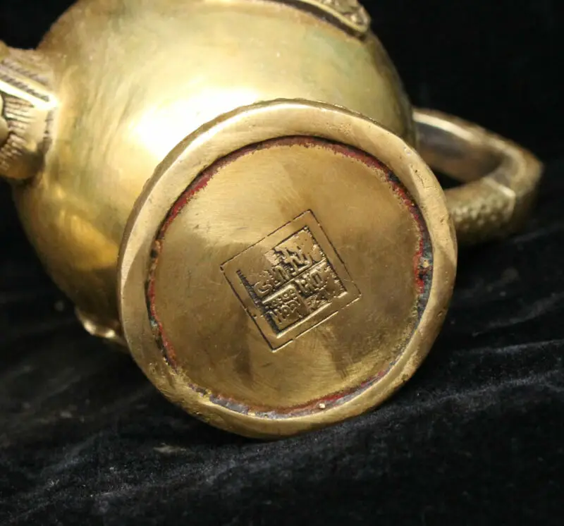 Тибетский буддизм латунный бронзовый зверь 8 символов благоприятного вина