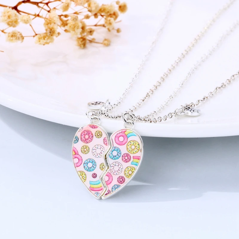 

Cute Star Heart-shaped Magnet Best Friends BFF Necklaces Couples Chain Friendship Gifts For Kids Girl Women 2Pcs/Set