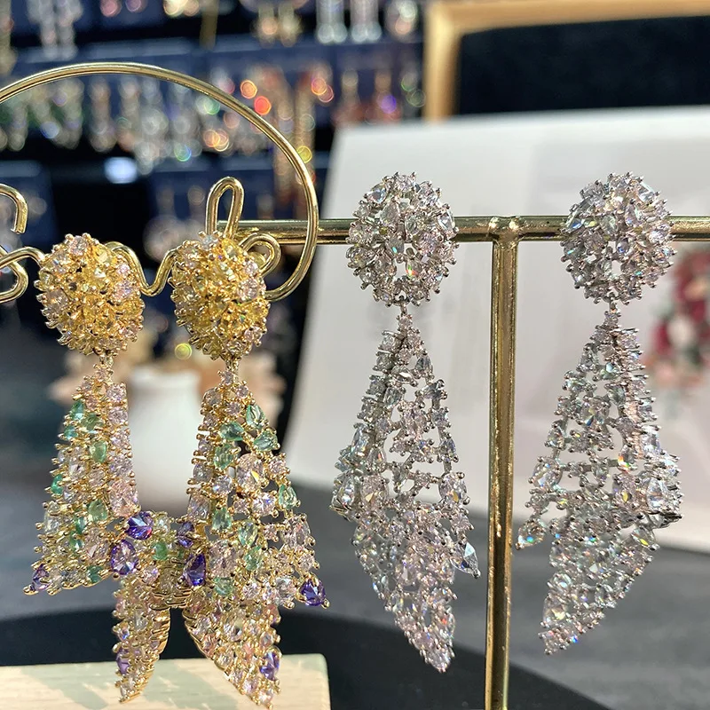 

Женские серебряные серьги с цирконием, различные цвета