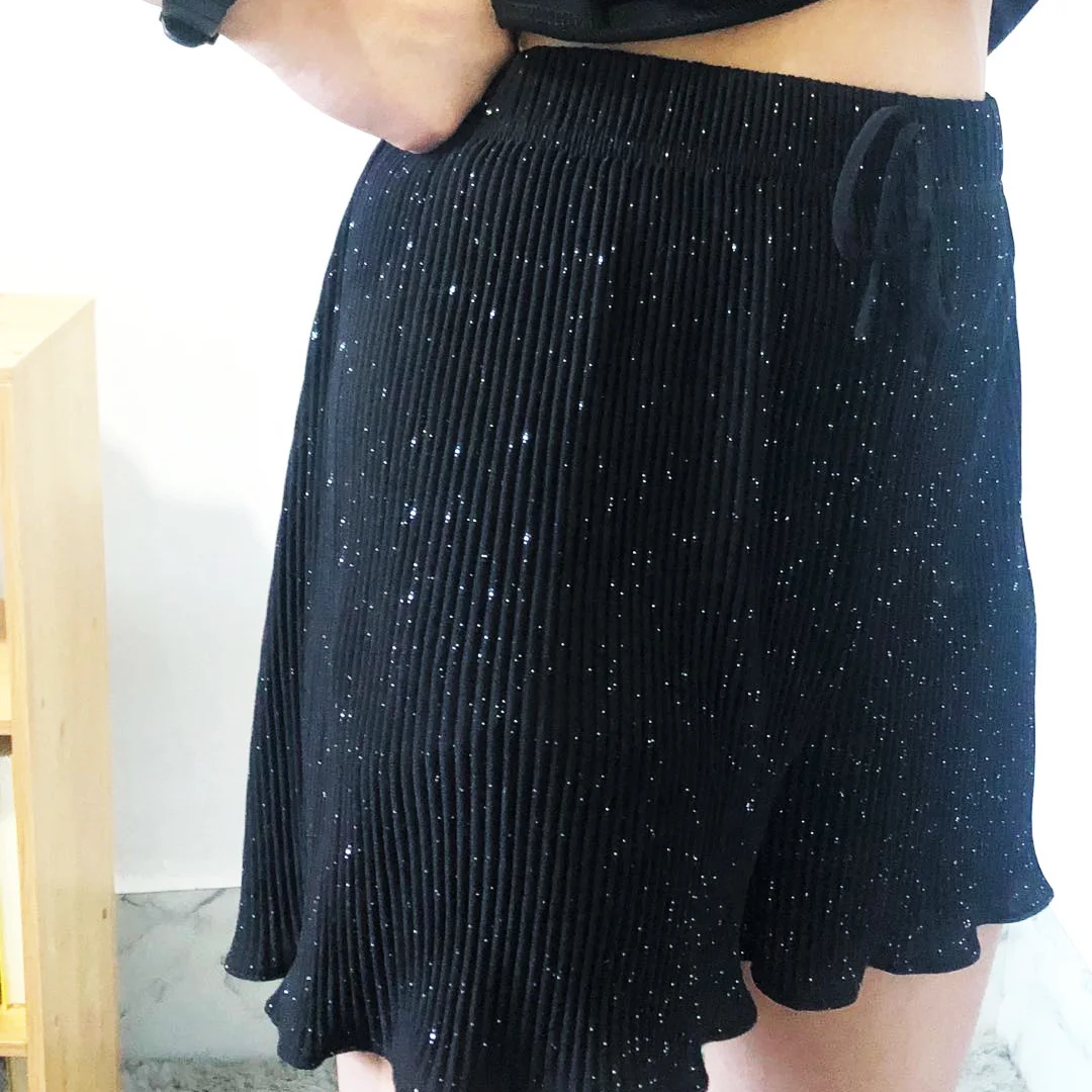 50-110kg lady summer shorts fashion solid color above knee mini capris pleated star loose short pants  bottom