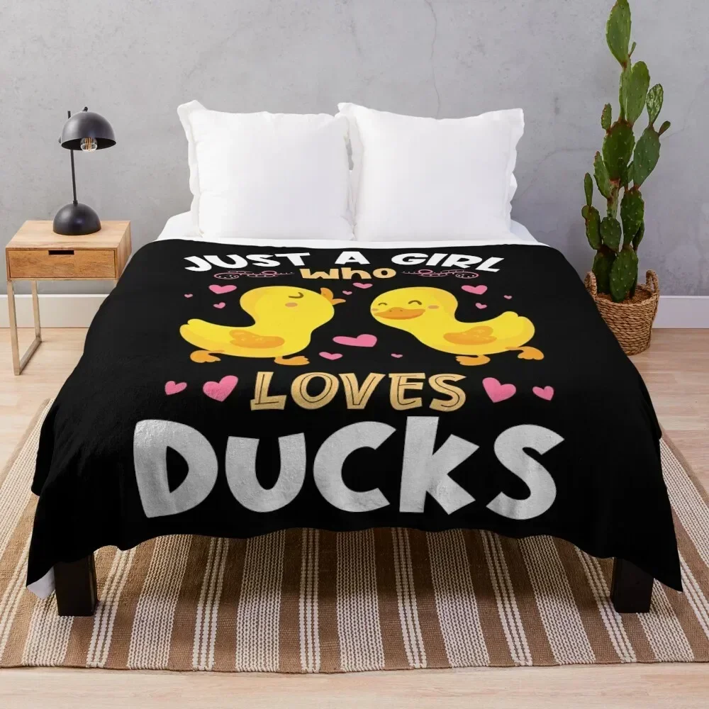 Пушистое одеяло &quotПросто девочка которая любит уток&quot