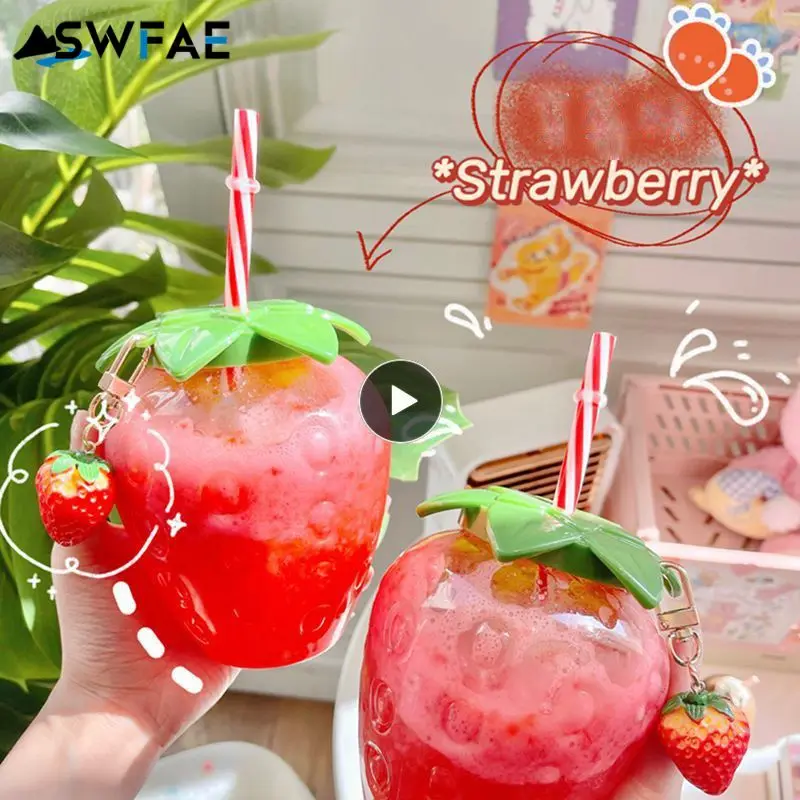 

500ml Strawberry Straw Cup Plastic Cup Cute Female Handy Milk Tea Cup Kids Portable Water Cup For Camping Hiking Home Girls Boys