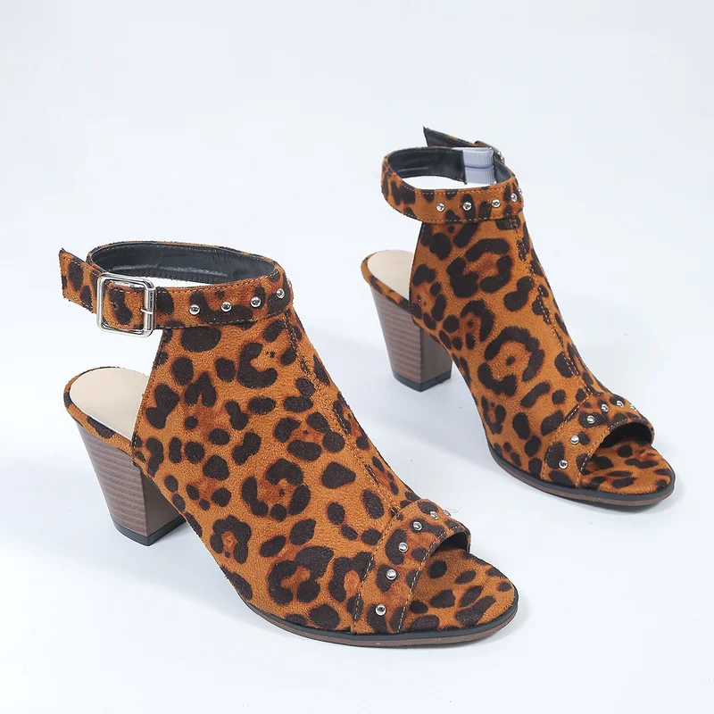 

Женские босоножки, летняя повседневная обувь на платформе, однотонные туфли-лодочки на танкетке с открытым носком и пряжкой, женская обувь ...