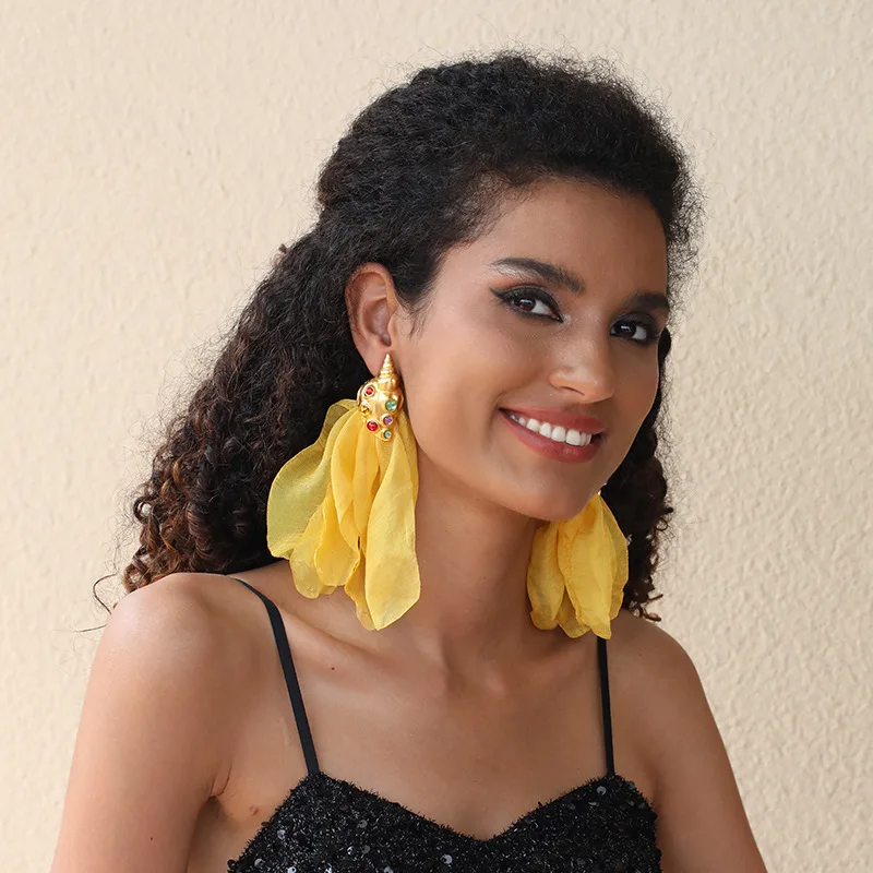 Новинка лета 2024 праздничные серьги ручной работы в виде цветов и ракушек из ткани