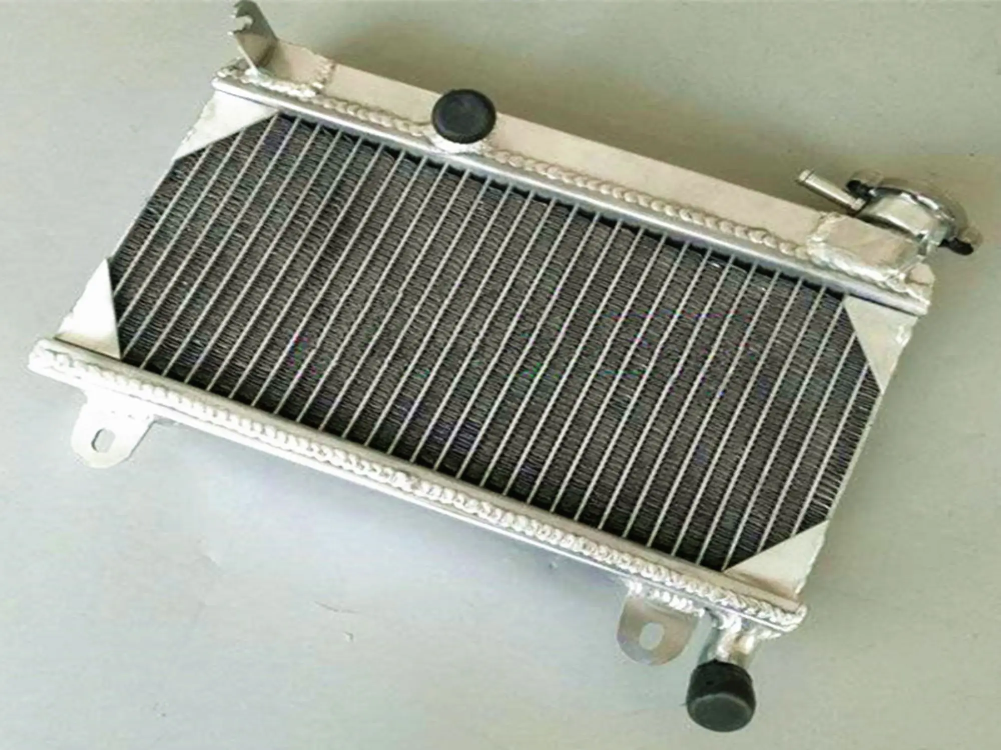 Для Suzuki GAMMA RG250 GJ21A RG 250 1983-1988 годов алюминиевый радиатор охладитель охлаждающей