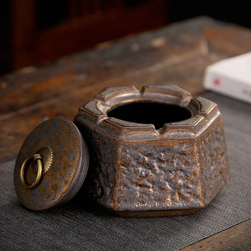 

Creative Handmade Coarse Pottery Ashtray Office Living Room Coffee Table Retro Simple Personality Household Cigar Ashtray Lid