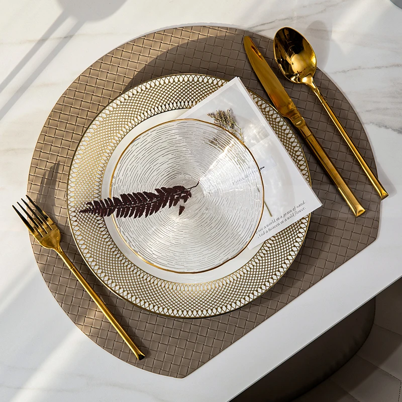 

Modern Home Model Room Soft Decoration Restaurant Tableware Table Set Plate Transparent Hat Glass Bowl Titanium Tableware Set