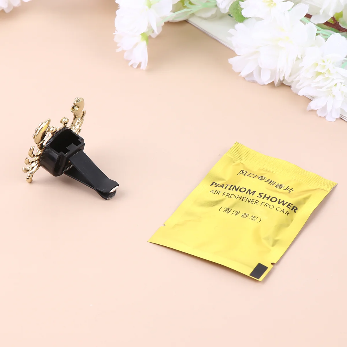 

1pc Chic Useful Unique Funny Car Clip for Family Home Car