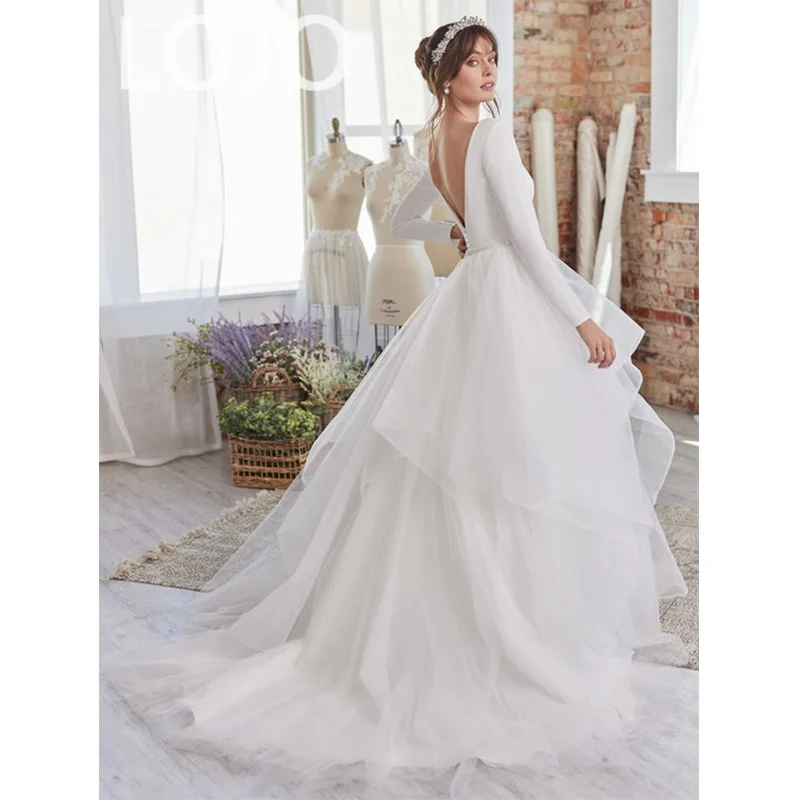 Купи Simple Wedding Dress for Women A-line Tiered Bridal Dresses Backless Full Sleeves Floor-length Bride Gown Vestido De Noiva за 5,372 рублей в магазине AliExpress