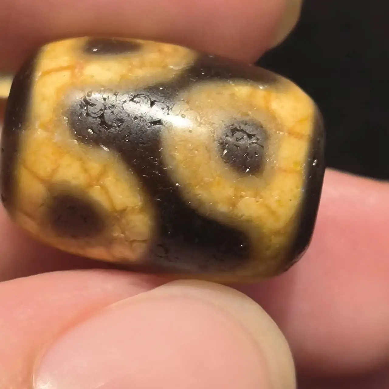 1pcs/lot Natural Old Agate Dzi tooth yellow old various graphs diy bracelet necklace precious accessories gem jewelry amulet