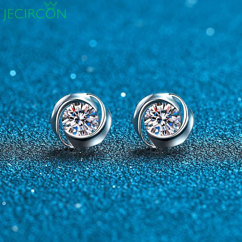 

JECIRCON 0.3/0.5ct Moissanite Stud Earrings for Women Sparkling Round Cut Simitation Diamond Wedding Jewelry 925 Sterling Silver