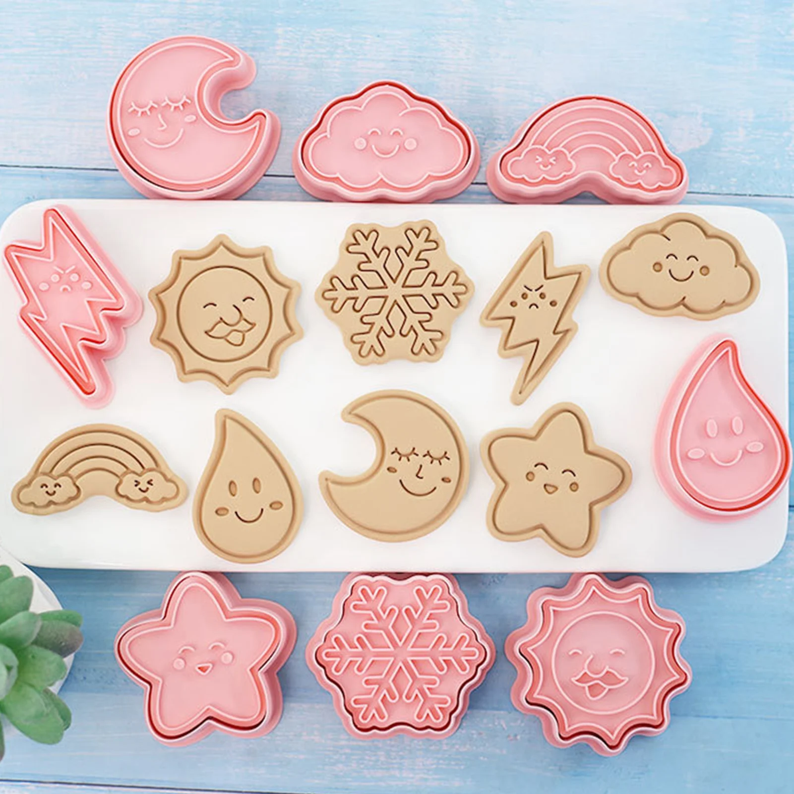 

8Pcs Cute Weather Cookie Cutter Set Cartoon Cloud Moon Star Fondant Biscuit Pastry Cookie Press Stamp Biscuit Mold Baking Tools