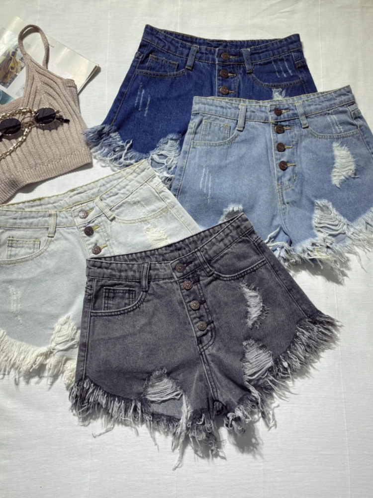 Женские джинсовые шорты ZCWXM на пуговицах с дырками лето 2022 необработанными
