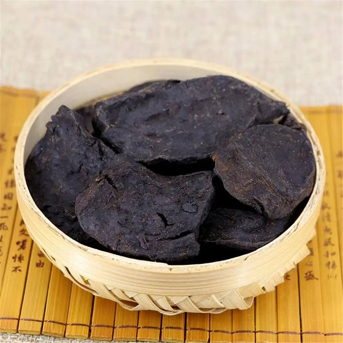 

Черная фасоль He Shou Wu * Polygonum Multiflorum Root100g