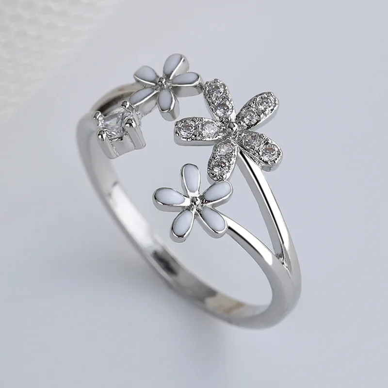 

Simple Flower Type Ring For Women Fashion Korean Cute Girl Accessories Gold Rings Bridal Luxury Wedding Ring Wholesale Jewelry