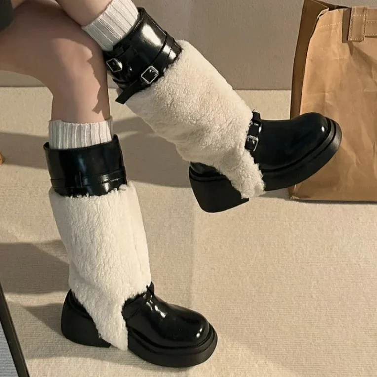 Меховые высокие сапоги на платформе женские дизайнерские новые среднем каблуке
