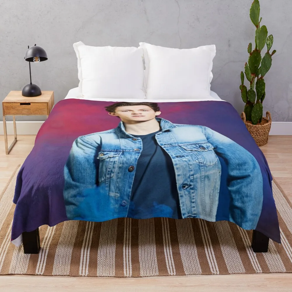 

Tom Holland Throw Blanket Loose Blanket Warm Blanket