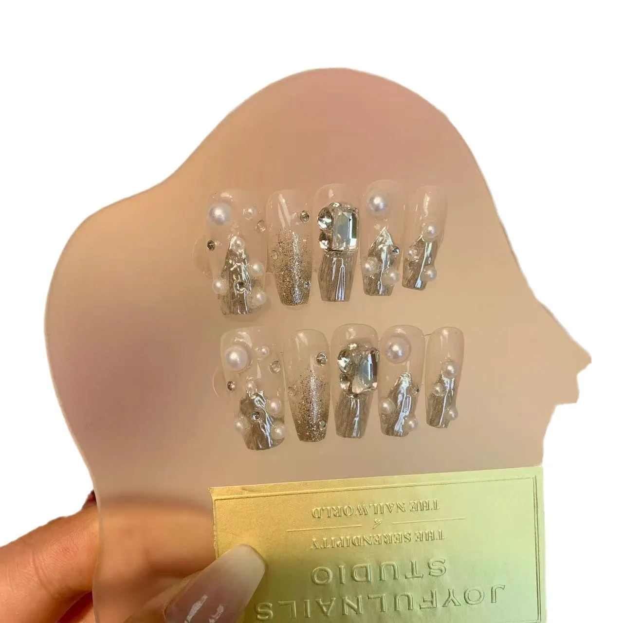 Зеркальные накладные ногти