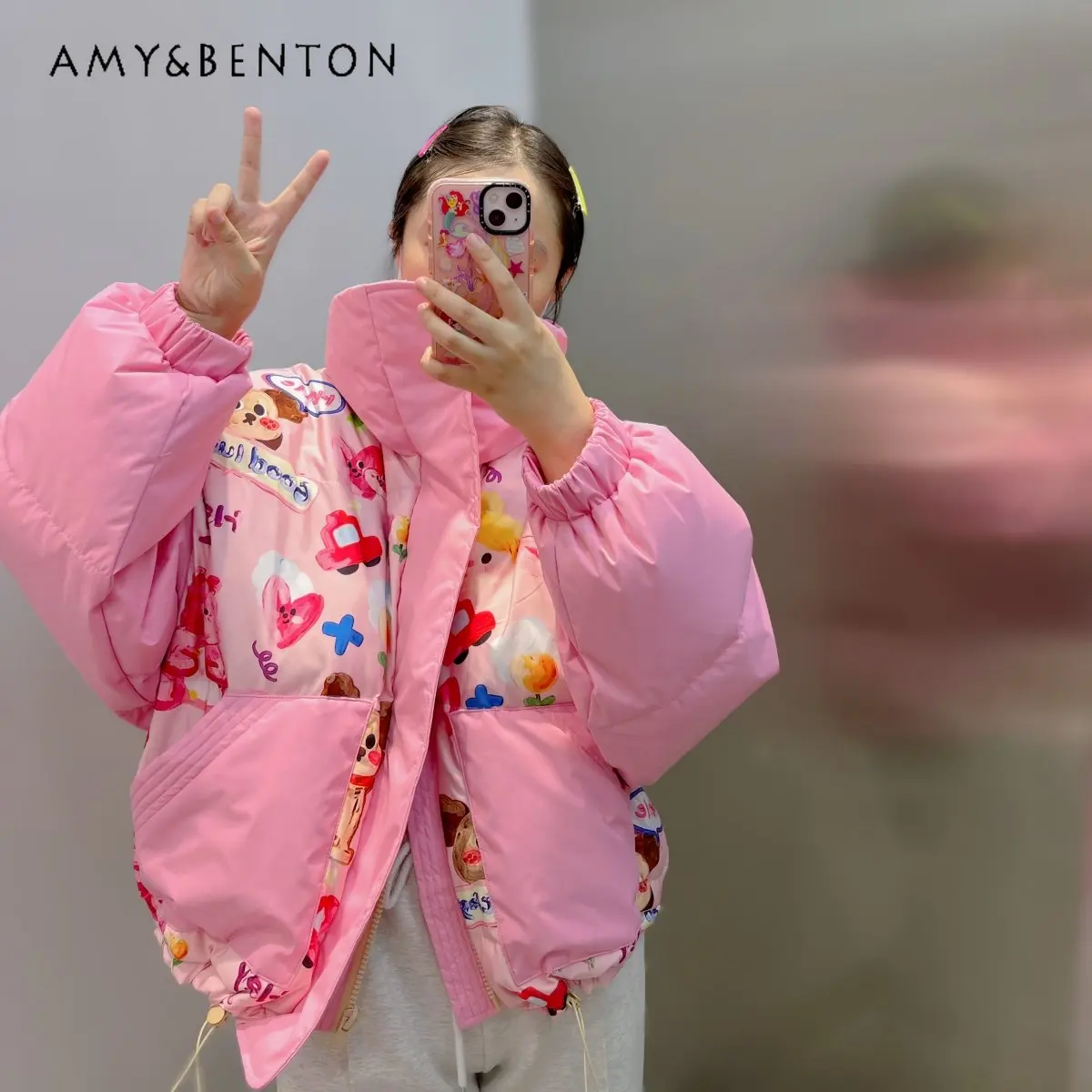 Women's Winter New Fashion Cartoon Oil Painting Graffiti Down Jacket Loose Lapel Thicken White Duck Down Coat for Ladies