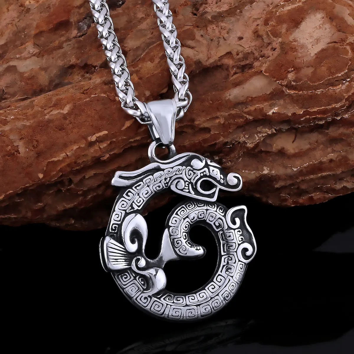 

New Viking Dragon Animal Street Tail Snake Stainless Steel Necklace Nordic Men's Retro Amulet Pendant Jewelry Free Shipping