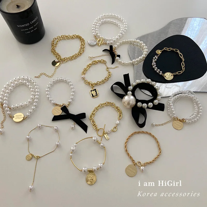 

Round Pearl Bracelet Black Bow Pearl Bracelet French Vintage High Sense Hand Jewelry Women