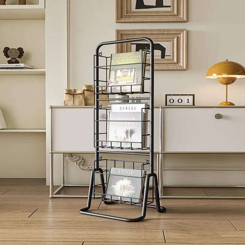 ity z podłogi do ściany Ruchomy regał na czasopisma w stylu vintage Kompaktowa półka przechowywania dla nowoczesnych domów